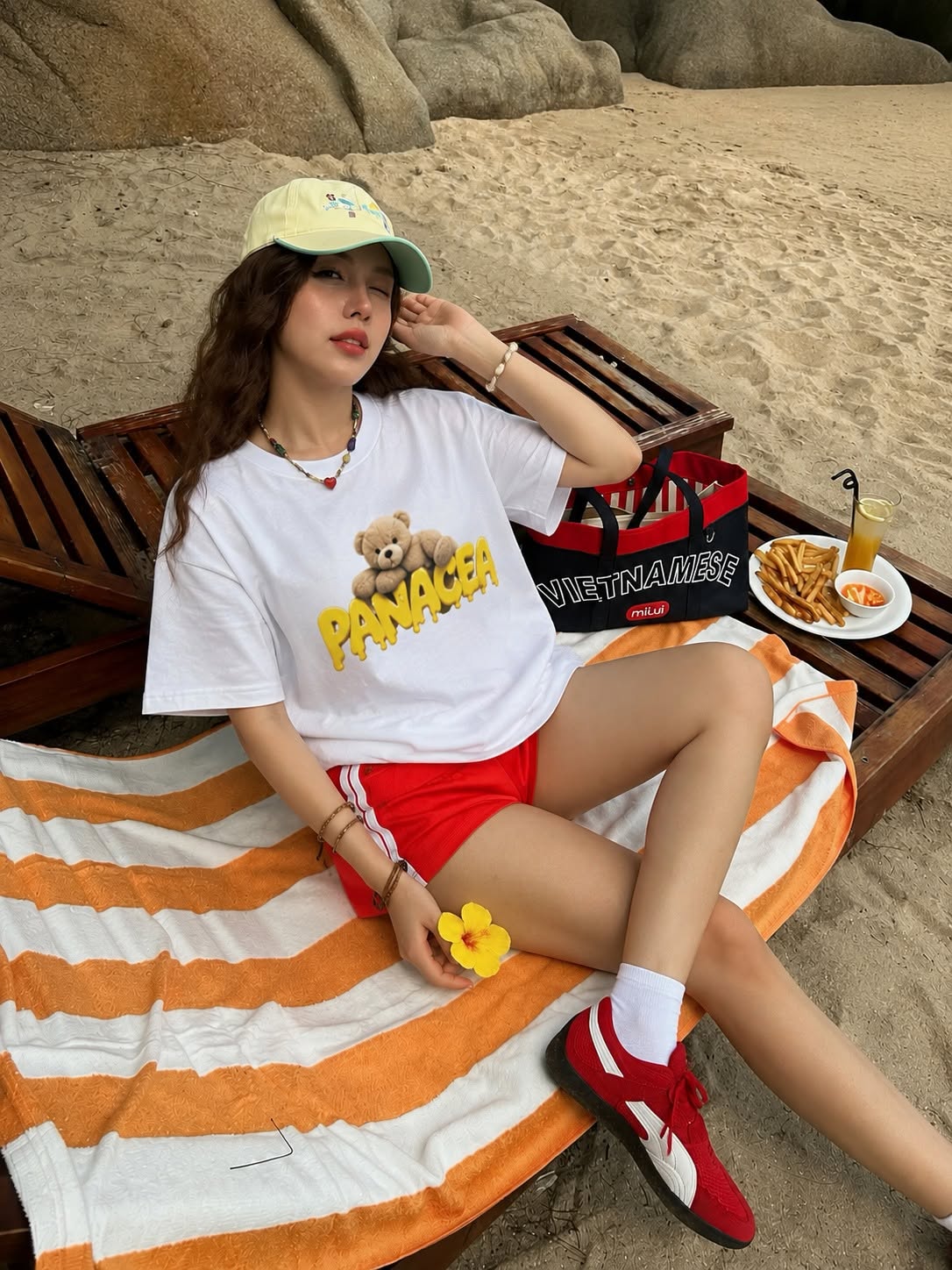 PANACEA Teddy Yellow Signature Tee sang trong