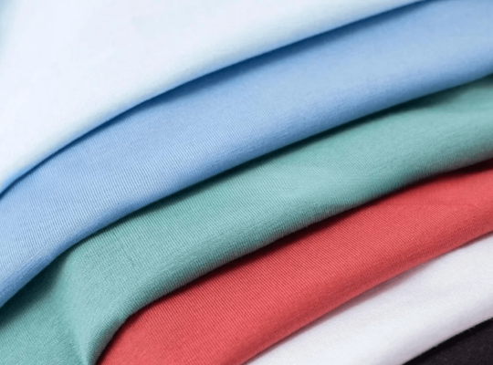 Chất liệu Cotton trên áo thun Unisex cao cấp